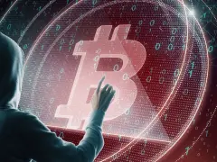 Osoba w kapturze dotyka symbolu Bitcoina na tle kodu binarnego. Czy to ślad po majątku Satoshi Nakamoto?